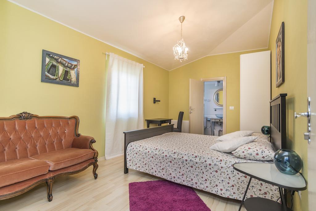 Apartments & Rooms Buoni Amici Murine Phòng bức ảnh