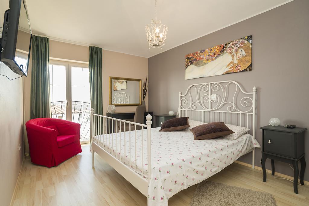 Apartments & Rooms Buoni Amici Murine Phòng bức ảnh