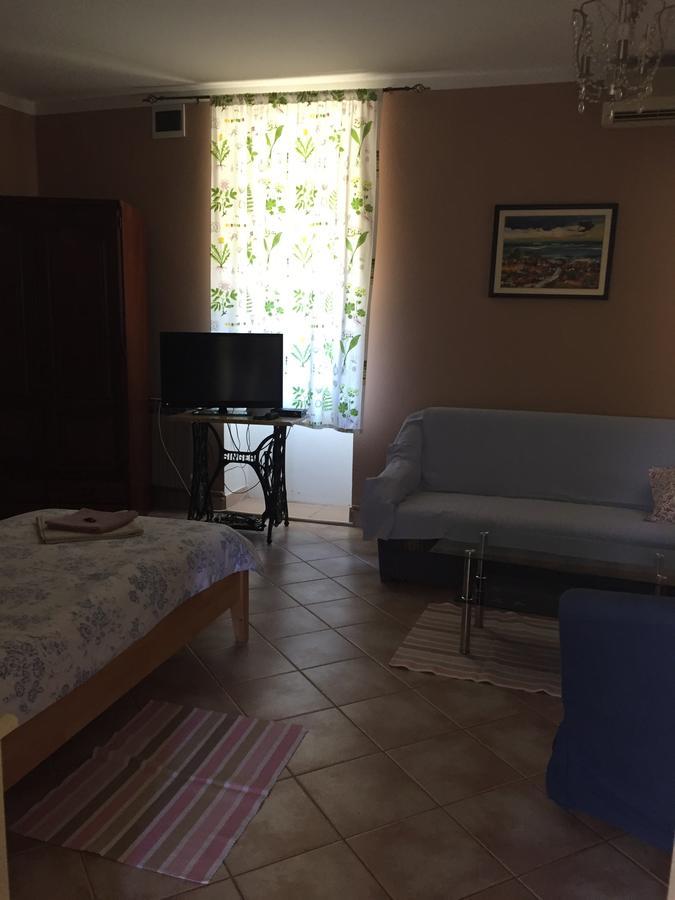 Apartments & Rooms Buoni Amici Murine Ngoại thất bức ảnh